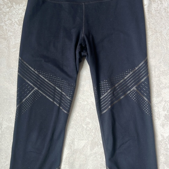Under Armour Leggings - Picture 5 of 11